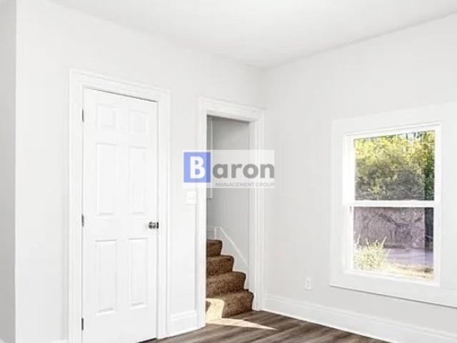 3 BR, 1 BA Apartment 42 S Mathison St, Dayton, OH 45417