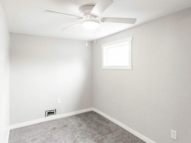 3 BR, 1 BA Apartment 4391 Pleasant Avenue, Unit 2, Hamilton, OH 45015