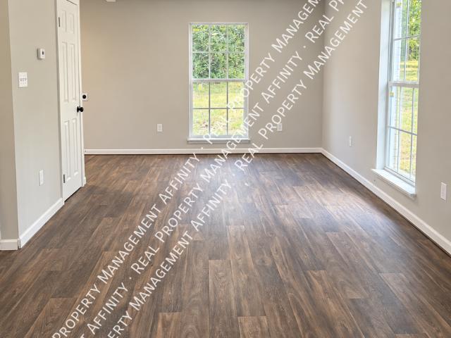 3 BR, 1 BA Apartment 439 Dixie Road, Memphis, TN 38109