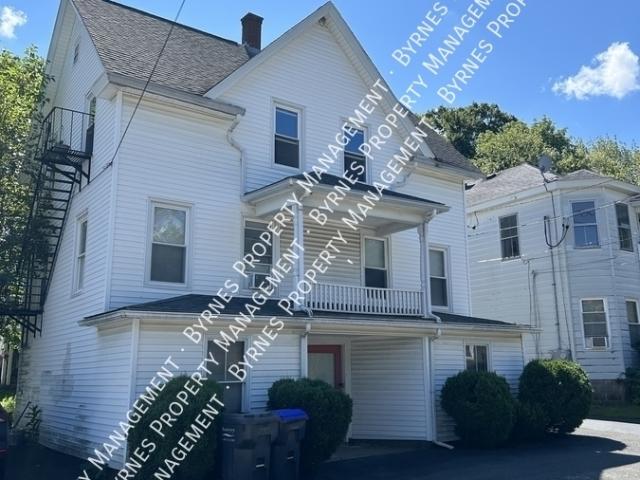 3 BR, 1 BA Apartment 556 Church St, Northbridge, MA 01588
