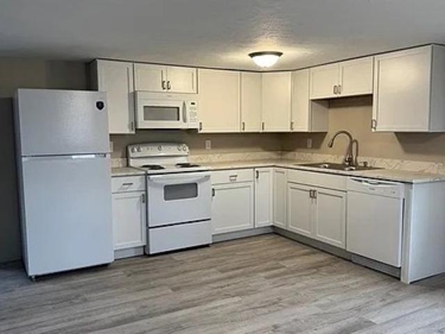 3 BR, 1 BA Apartment 56813 Best Avenue, Unit 2, Elkhart, IN 46516