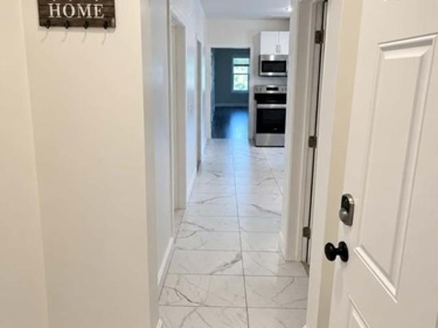 3 BR, 1 BA Apartment 576 Franklin Street, Unit 3, Worcester, MA 01604