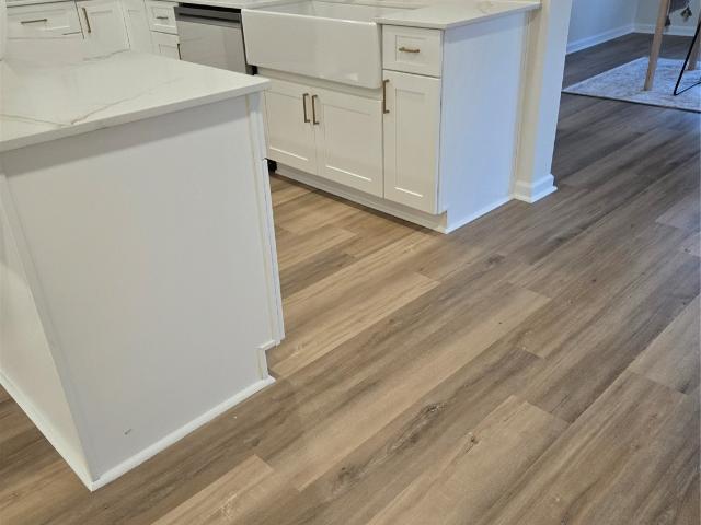 3 BR, 1 BA Apartment 511 South Roosevelt Avenue, Cleveland, TX 77327