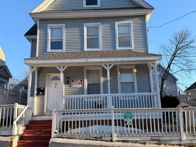 3 BR, 1 BA Apartment 51 18th St, Unit 1, Lowell, MA 01850