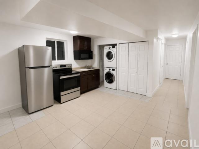 3 BR, 1 BA Apartment 5242 South Hamlet Circle, Kearns, UT 84118