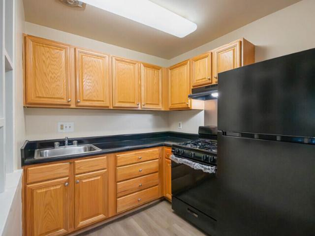 3 BR, 1 BA Apartment 5327 Carswell Ave Unit 26 6218, Suitland, MD 20746