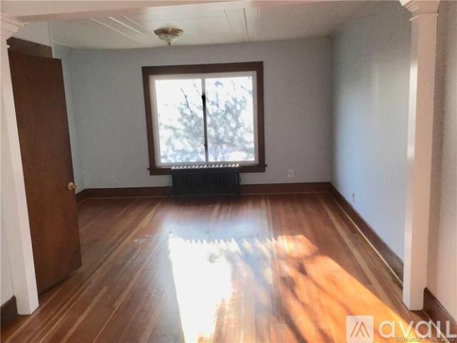 3 BR, 1 BA Apartment 53 Grove Street, Unit 2, New Milford, CT 06776