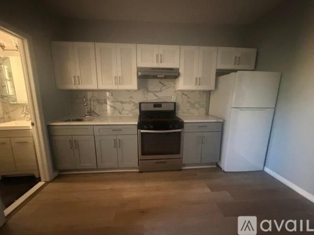 3 BR, 1 BA Apartment 644 John F Kennedy Blvd, Unit 2, Bayonne, NJ 07002