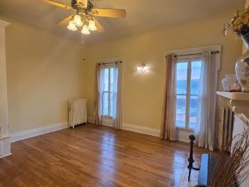 3 BR, 1 BA Apartment 64 Hudson St, Yonkers, NY 10701