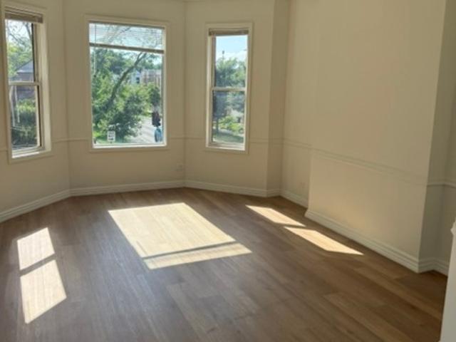 3 BR, 1 BA Apartment 6601 S St Lawrence Ave, Unit 1, Chicago, IL 60637