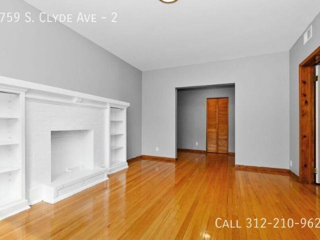 3 BR, 1 BA Apartment 6759 S. Clyde Ave, Chicago, IL 60649