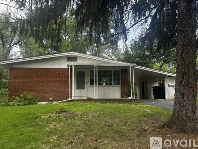 3 BR, 1 BA Apartment 680 Jamaica Pl, Florissant, MO 63033
