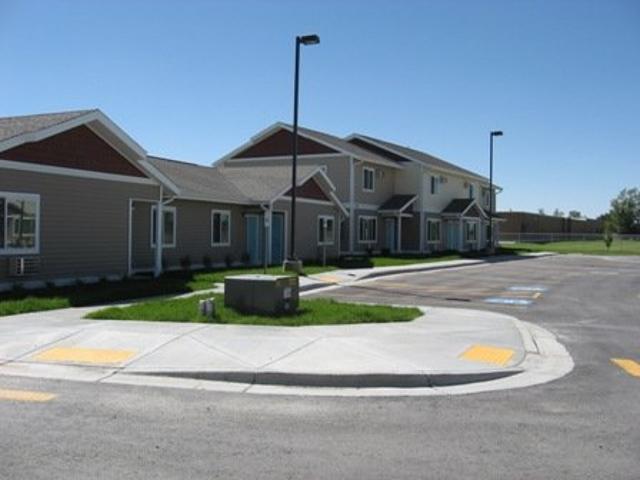 3 BR, 1 BA Apartment 681 N. 2872 E Roberts, ID 83444