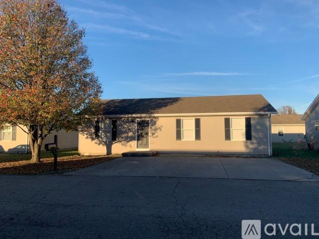 3 BR, 1 BA Apartment 690 West Light Street, Urbana, OH 43078