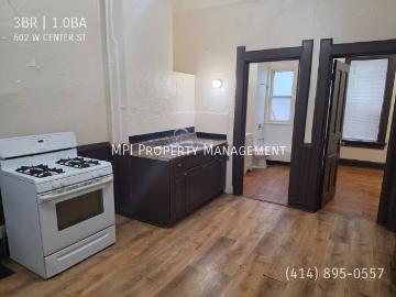 3 BR, 1 BA Apartment 602 W CENTER ST, MILWAUKEE, WI 53212