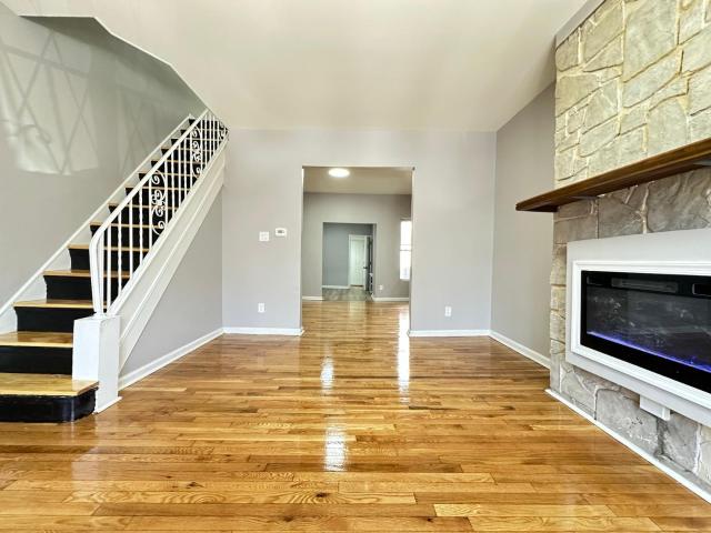 3 BR, 1 BA Apartment 6121 Delancey St, Philadelphia, PA 19143