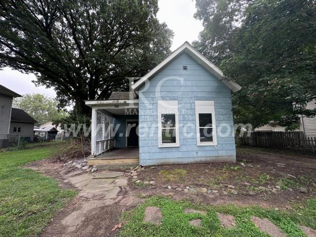 3 BR, 1 BA Apartment 612 Wayne, Danville, IL 61832