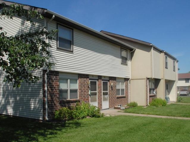 3 BR, 1 BA Apartment 615 E. Airport Dr Carthage, MO 64836