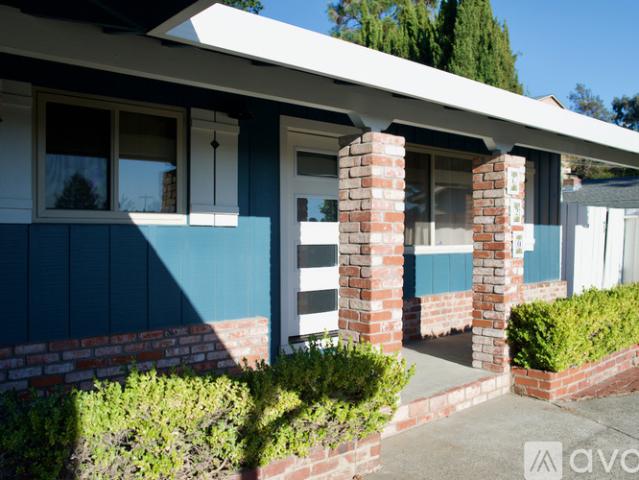 3 BR, 1 BA Apartment 620 Lockwood Dr, Vallejo, CA 94591
