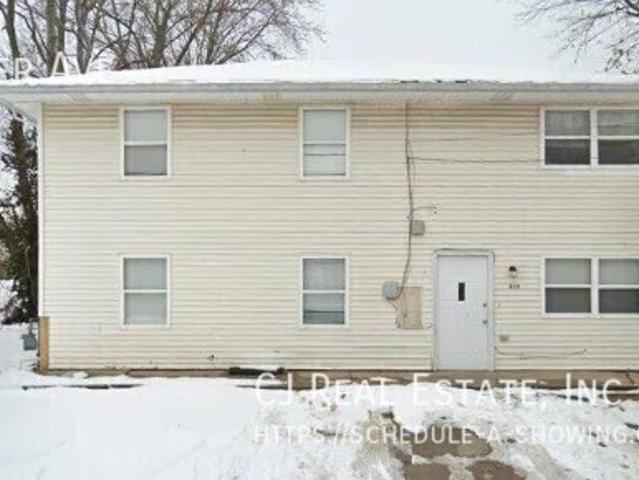 3 BR, 1 BA Apartment 630 N Hocker Ave, Independence, MO 64050