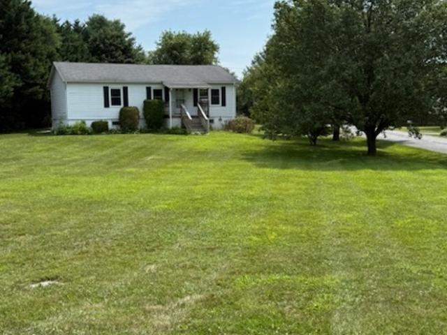 3 BR, 1 BA Apartment 74 Jason Way, Bunker Hill, WV 25413