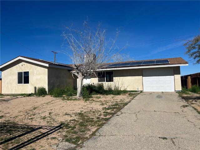3 BR, 1 BA Apartment 7607 Columbine Avenue, California City, CA 93505