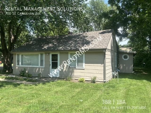 3 BR, 1 BA Apartment 700 SE Carnahan Ave, Topeka, KS 66607