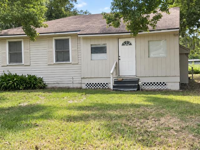 3 BR, 1 BA Apartment 7086 Alan Ave, Jacksonville, FL 32208