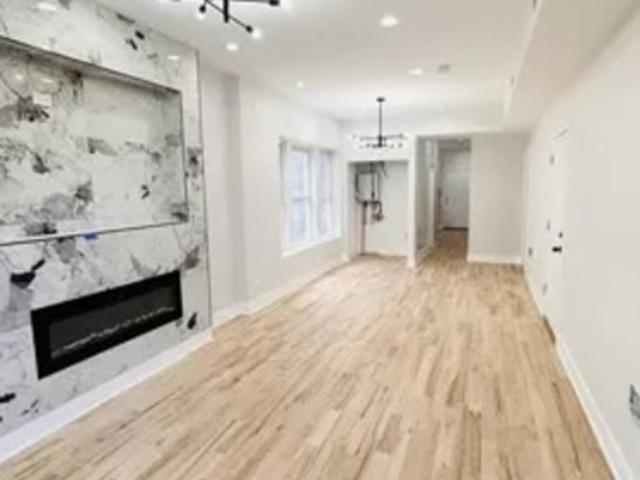 3 BR, 1 BA Apartment 7210 South Emerald Avenue, Unit 2, Chicago, IL 60621