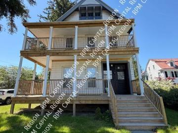 3 BR, 1 BA Apartment 72 Pinewoods Ave 2nd Floor, Troy, NY 12180