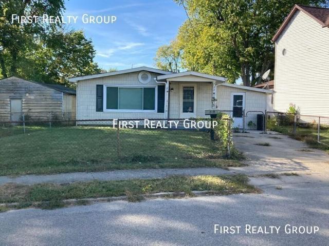 3 BR, 1 BA Apartment 739 Clark Street, Franklin, OH 45005