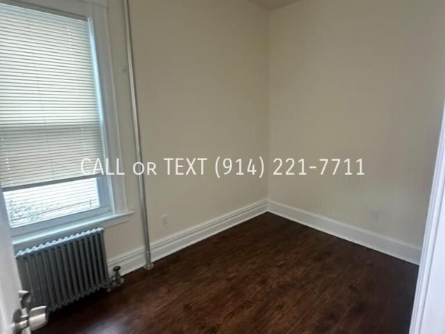 3 BR, 1 BA Apartment 7 Jones Pl, Yonkers, NY 10703