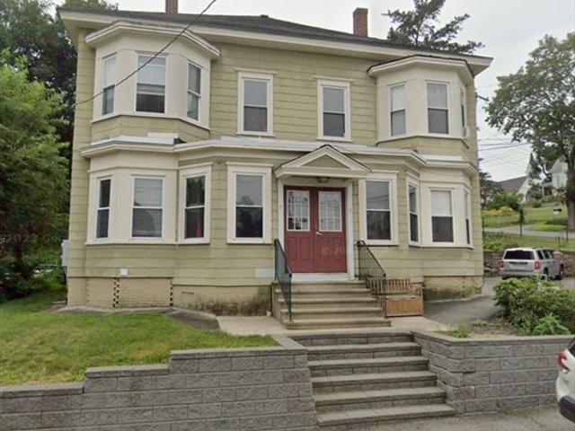 3 BR, 1 BA Apartment 7 Spruce Street, Clinton, MA 01510