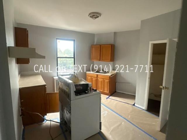 3 BR, 1 BA Apartment 85 Bruce Ave, Yonkers, NY 10705