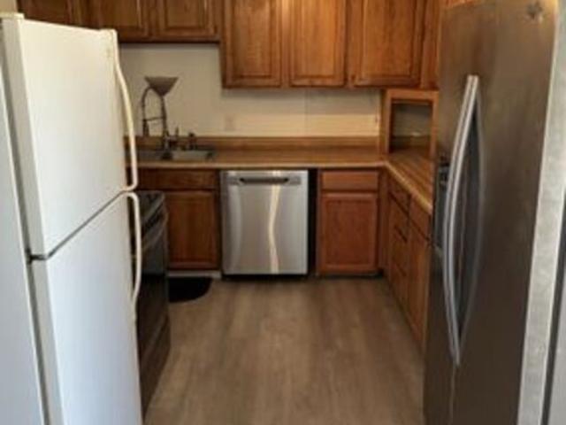 3 BR, 1 BA Apartment 803 East 9990 South, Sandy, UT 84094