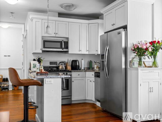 3 BR, 1 BA Apartment 80 Bowdoin St, Unit 1, Medford, MA 02155