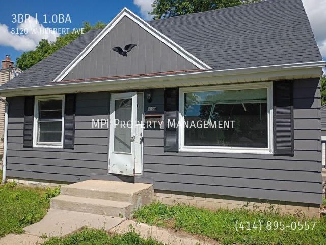 3 BR, 1 BA Apartment 8120 W HERBERT AVE, MILWAUKEE, WI 53218