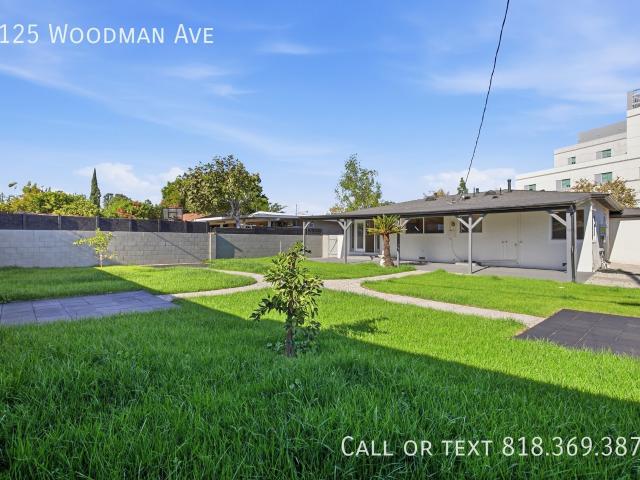 3 BR, 1 BA Apartment 8125 Woodman Ave, Panorama City, CA 91402