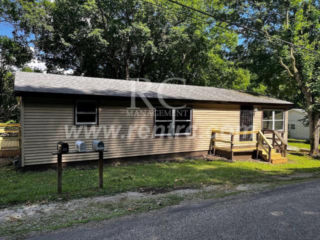 3 BR, 1 BA Apartment 815 Griffin, Danville, IL 61832