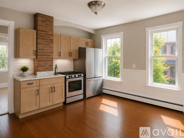 3 BR, 1 BA Apartment 81 Edwards St, Unit 2, New Haven, CT 06511
