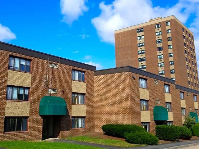 3 BR, 1 BA Apartment 8 George St, Pawtucket, RI 02860