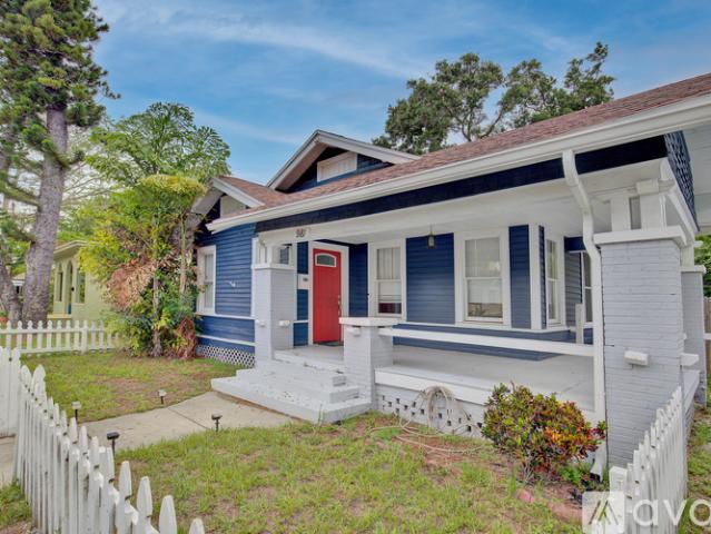3 BR, 1 BA Apartment 981 9th Avenue South, St. Petersburg, FL 33705