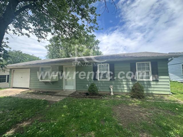 3 BR, 1 BA Apartment 917 Timberline, Danville, IL 61832
