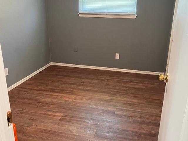 3 BR, 1 BA Apartment 923 SW 1st St, Moore, OK 73160