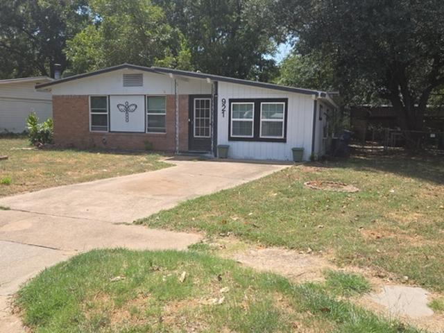 3 BR, 1 BA Apartment 921 Leeper Drive, Denison, TX 75020