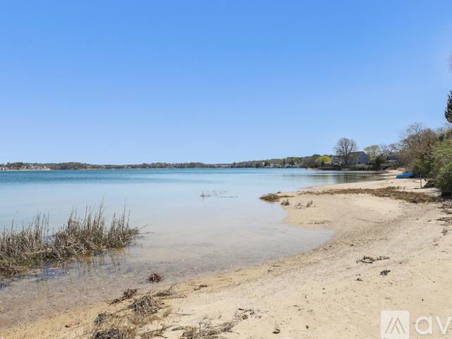 3 BR, 1 BA Apartment 9 Wedgewood Place, Wareham, MA 02532