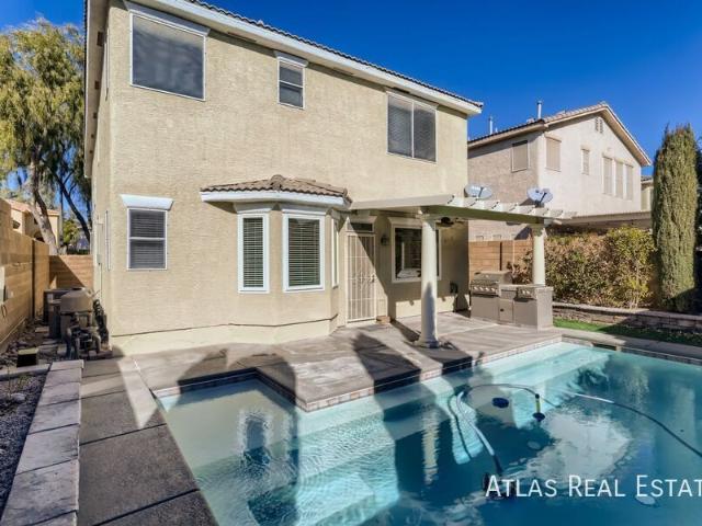 3 BR, 2.5 BA Apartment 10744 Tuscan Court, Las Vegas, NV 89141