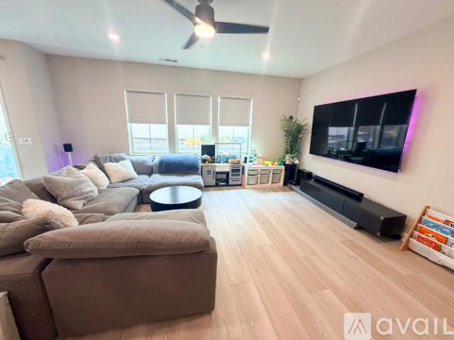 3 BR, 2.5 BA Apartment 10920 Jericho Way, Unit Jericho Way, San Diego, CA 92129