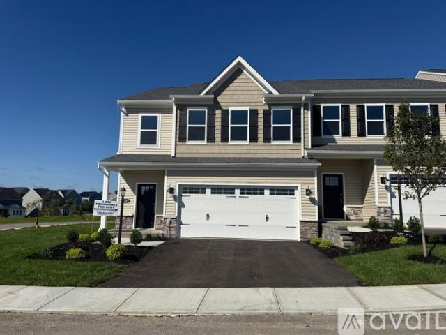3 BR, 2.5 BA Apartment 1001 Darcy Drive, Unit 1001 1007 Darcy Drive, Valencia, PA, Valencia, PA 16059
