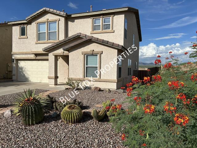 3 BR, 2.5 BA Apartment 10066 N Blue Crossing Way, Tucson, AZ 85743